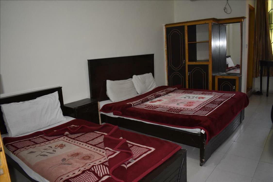 Mehran Hotel Равалпинди Экстерьер фото
